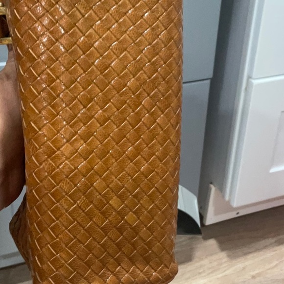 ❌Sold❌Vintage Fendi Brown Woven Leather Small Crossbody Bag - Picture 11 of 16